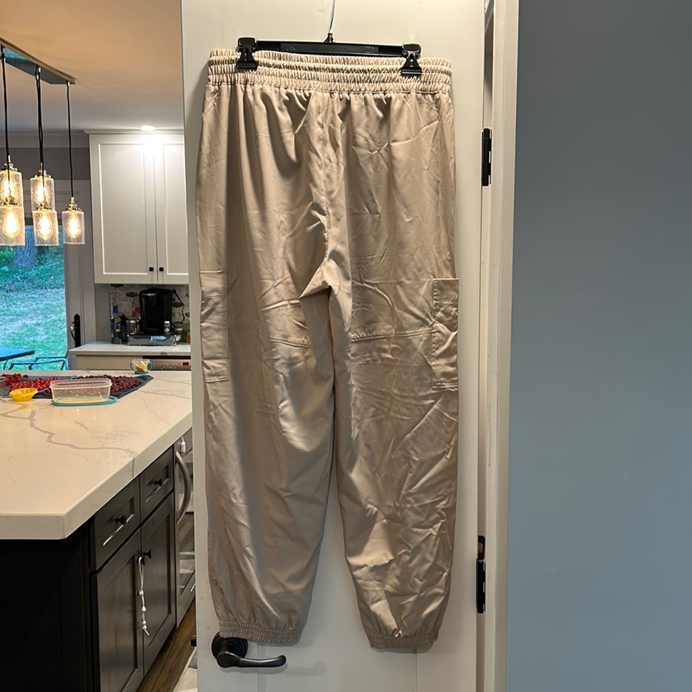 NWT Old Navy Khaki Joggers